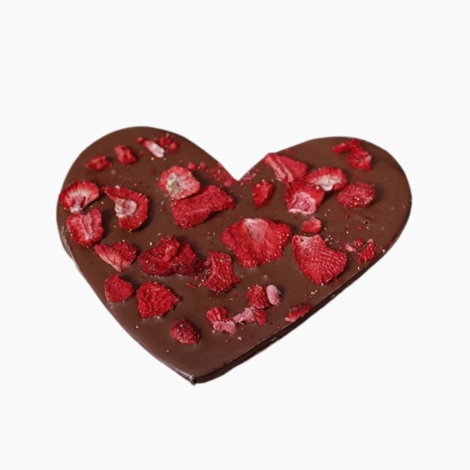 Serce z mlecznej czekolady z truskawkami 130g